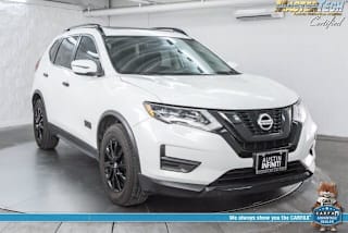 2017 Nissan Rogue 5N1AT2MT3HC769691 2017 Nissan Rogue