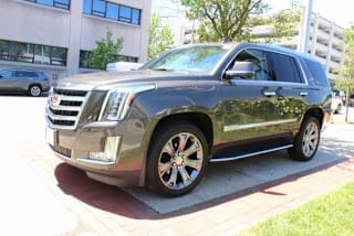2020 Cadillac Escalade Luxury 1GYS4BKJ7LR112786 2020 Cadillac Escalade Luxury