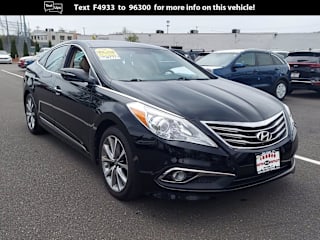 2017 Hyundai Azera Base KMHFG4JG6HA579781 2017 Hyundai Azera Base