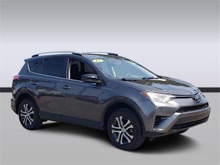 2017 Toyota RAV4 LE 2T3ZFREV9HW370109 2017 Toyota RAV4 LE