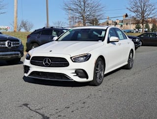 2021 Mercedes-Benz E-Class W1KZF8EB8MA944973 2021 Mercedes-Benz E-Class