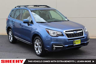 2017 Subaru Forester 2.5i Touring JF2SJAWCXHH536675 2017 Subaru Forester 2.5i Touring