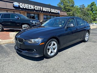 2013 BMW 3 Series 328i xDrive WBA3B5G51DNS02227 2013 BMW 3 Series 328i xDrive