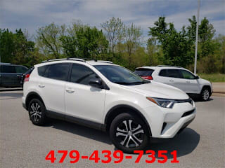 2016 Toyota RAV4 LE JTMZFREV1GJ092397 2016 Toyota RAV4 LE