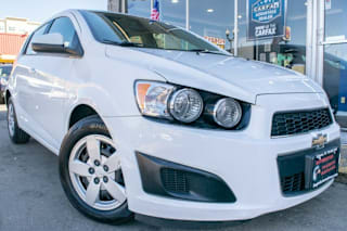 2016 Chevrolet Sonic LS Auto 1G1JA6SH6G4120534 2016 Chevrolet Sonic LS Auto