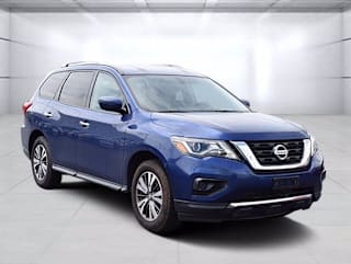 2017 Nissan Pathfinder S 5N1DR2MM2HC619012 2017 Nissan Pathfinder S