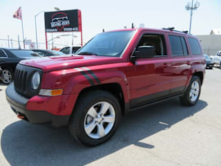 2014 Jeep Patriot Latitude 1C4NJRFB2ED518708 2014 Jeep Patriot Latitude