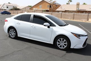 2020 Toyota Corolla LE 5YFEPRAE5LP051973 2020 Toyota Corolla LE