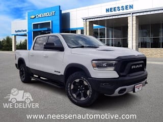 2019 Ram Pickup 1500 Rebel 1C6RRELT5KN724201 2019 Ram Pickup 1500 Rebel