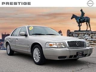 2010 Mercury Grand Marquis LS 2MEBM7FV7AX627482 2010 Mercury Grand Marquis LS