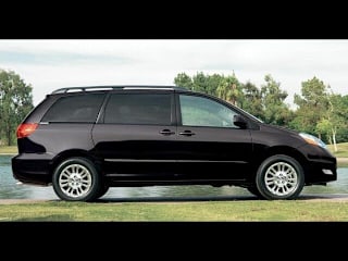 2010 Toyota Sienna LE 7-Passenger 5TDKK4CC8AS323226 2010 Toyota Sienna LE 7-Passenger