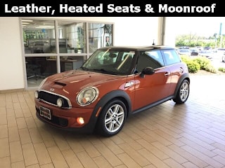 2011 MINI Cooper S WMWSV3C57BTY13370 2011 MINI Cooper S