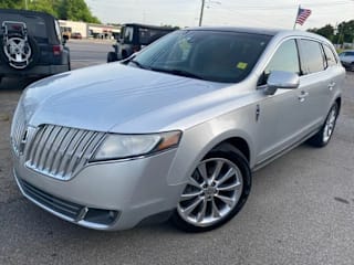 2010 Lincoln MKT EcoBoost 2LMHJ5AT3ABJ26715 2010 Lincoln MKT EcoBoost