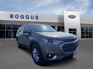 2019 Chevrolet Traverse LT Leather 1GNERHKW1KJ126478 2019 Chevrolet Traverse LT Leather