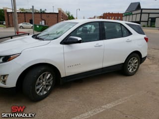 2018 Chevrolet Equinox LS 2GNAXHEV7J6322816 2018 Chevrolet Equinox LS