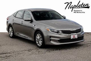2018 Kia Optima LX 5XXGT4L34JG260047 2018 Kia Optima LX