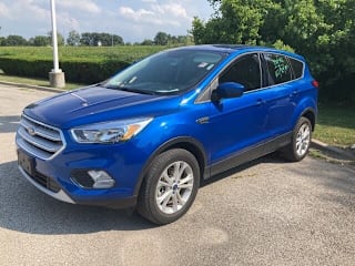 2019 Ford Escape SE 1FMCU9GD1KUB85990 2019 Ford Escape SE