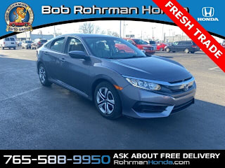 2018 Honda Civic LX 19XFC2F5XJE011077 2018 Honda Civic LX