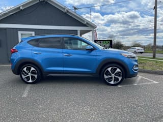 2016 Hyundai Tucson Limited KM8J3CA28GU117675 2016 Hyundai Tucson Limited