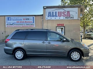2004 Toyota Sienna LE 8 Passenger 5TDZA23C44S135345 2004 Toyota Sienna LE 8 Passenger