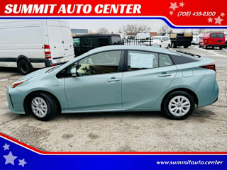 2019 Toyota Prius LE JTDKARFU1K3083198 2019 Toyota Prius LE