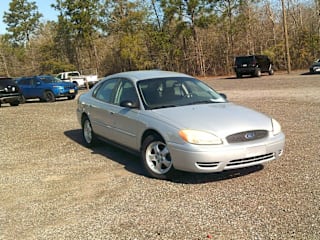2005 Ford Taurus SE 1FAFP53UX5A189300 2005 Ford Taurus SE