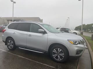 2017 Nissan Pathfinder SL 5N1DR2MM1HC649036 2017 Nissan Pathfinder SL