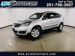 2017 Chevrolet Traverse 1GNKRFED2HJ139914 2017 Chevrolet Traverse