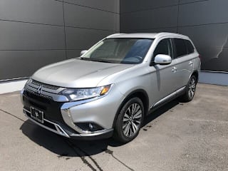 2019 Mitsubishi Outlander ES JA4AZ3A30KZ036283 2019 Mitsubishi Outlander ES