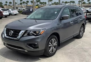 2018 Nissan Pathfinder S 5N1DR2MN8JC643894 2018 Nissan Pathfinder S