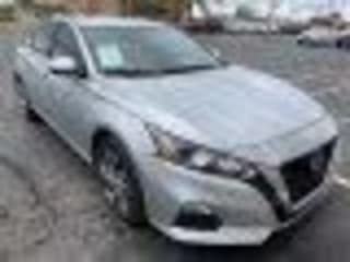 2019 Nissan Altima 1N4BL4BV6KN304851 2019 Nissan Altima