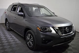 2018 Nissan Pathfinder S 5N1DR2MM6JC636076 2018 Nissan Pathfinder S