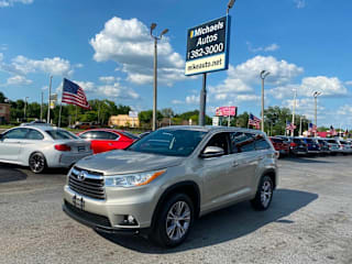 2014 Toyota Highlander LE 5TDZKRFHXES014592 2014 Toyota Highlander LE