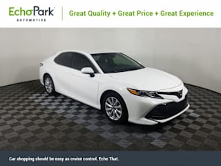 2018 Toyota Camry LE 4T1B11HK5JU099924 2018 Toyota Camry LE