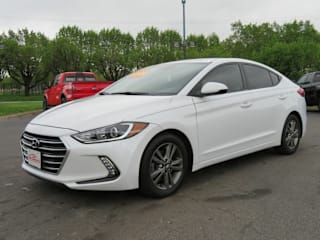 2017 Hyundai Elantra SE 5NPD84LF7HH077223 2017 Hyundai Elantra SE