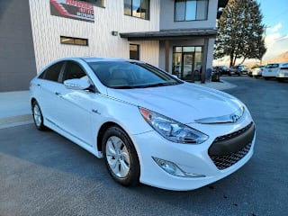 2014 Hyundai Sonata Hybrid Base KMHEC4A41EA114608 2014 Hyundai Sonata Hybrid Base