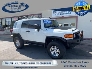 2010 Toyota FJ Cruiser Base JTEBU4BF3AK082555 2010 Toyota FJ Cruiser Base