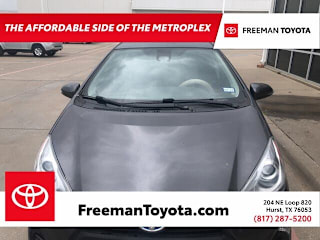 2017 Toyota Prius c Two JTDKDTB36H1595125 2017 Toyota Prius c Two