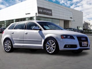 2011 Audi A3 2.0 TDI Premium WAUBJBFM1BA053893 2011 Audi A3 2.0 TDI Premium