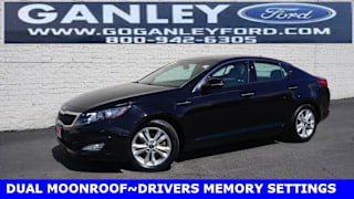 2011 Kia Optima KNAGN4A71B5165478 2011 Kia Optima