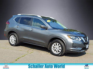 2018 Nissan Rogue SV 5N1AT2MV4JC818873 2018 Nissan Rogue SV