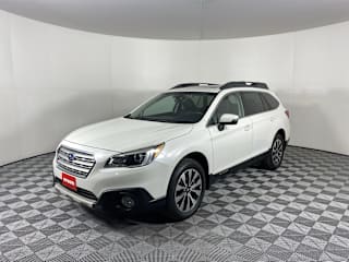 2017 Subaru Outback 3.6R Limited 4S4BSENC0H3233143 2017 Subaru Outback 3.6R Limited