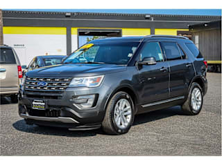 2017 Ford Explorer XLT 1FM5K7DH2HGC32798 2017 Ford Explorer XLT