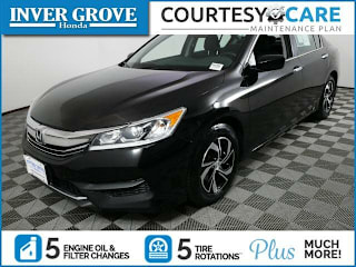 2017 Honda Accord LX 1HGCR2F35HA122621 2017 Honda Accord LX