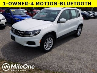 2018 Volkswagen Tiguan Limited 2.0T 4Motion WVGBV7AX1JK000024 2018 Volkswagen Tiguan Limited 2.0T 4Motion