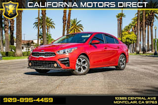 2019 Kia Forte LXS 3KPF24AD2KE066086 2019 Kia Forte LXS