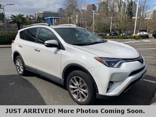 2018 Toyota RAV4 2T3DFREV3JW708412 2018 Toyota RAV4