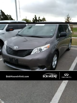 2017 Toyota Sienna 5TDZZ3DC0HS864297 2017 Toyota Sienna