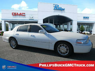 2006 Lincoln Town Car Signature Limited 1LNHM82V66Y633879 2006 Lincoln Town Car Signature Limited