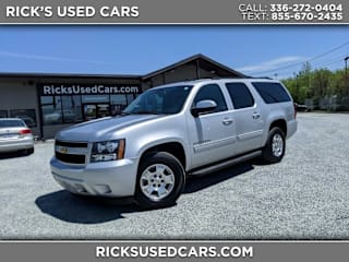 2014 Chevrolet Suburban LT 1500 1GNSCJE00ER212244 2014 Chevrolet Suburban LT 1500